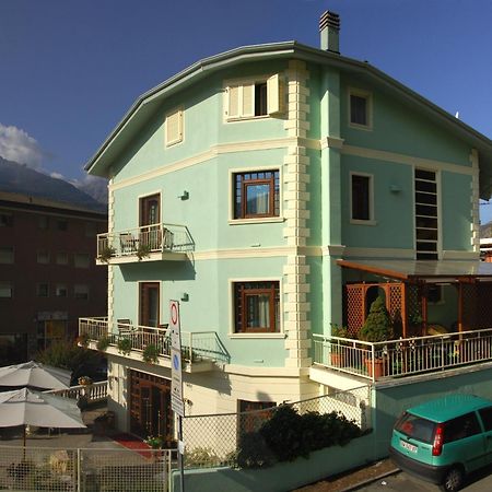 Hotel Olympic Saint-Vincent Exterior photo