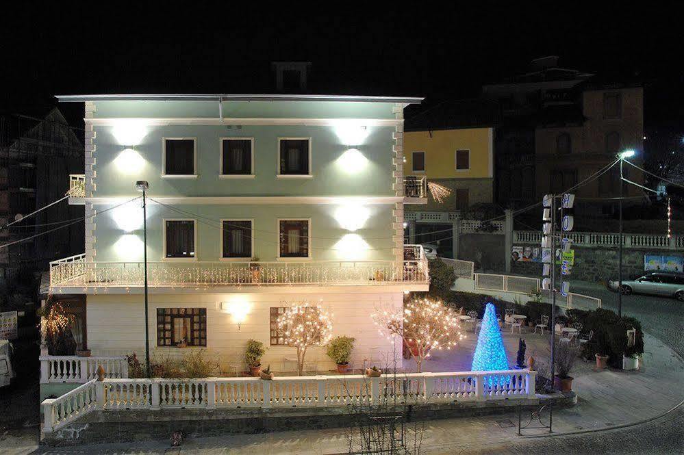 Hotel Olympic Saint-Vincent Exterior photo